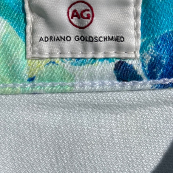 AG Jean short cutoffs - Picture 2 of 6